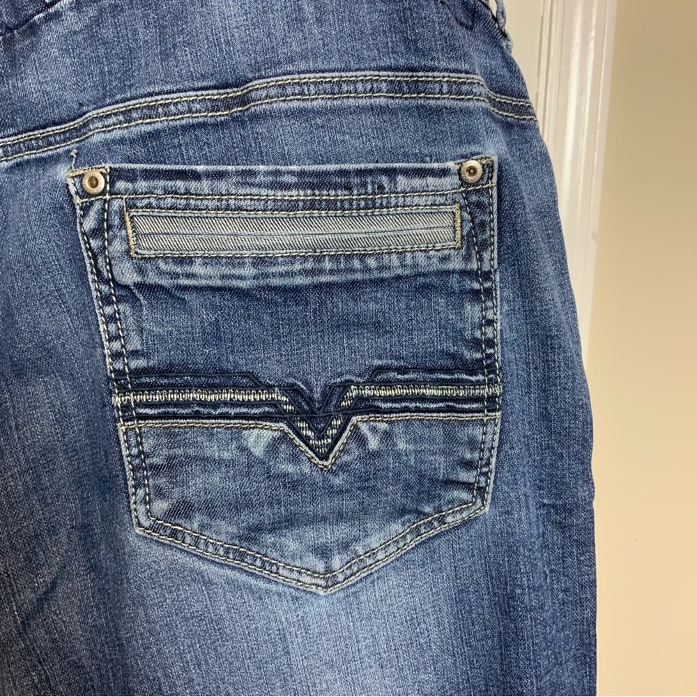 Like New Buffalo David Bitton Driven Distressed D… - image 3